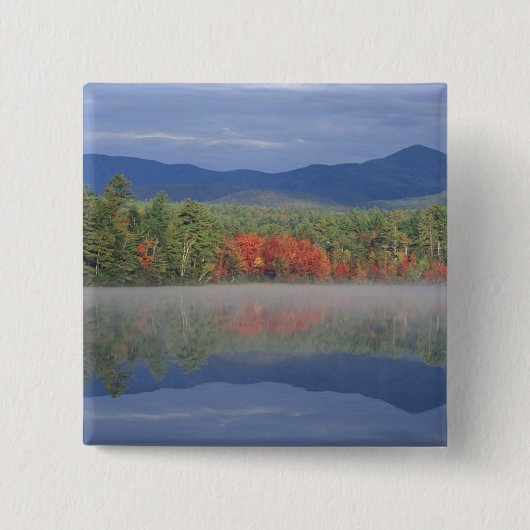 北米, アメリカ, ニューハンプシャー州, 秋の情景 缶バッジ (正面)
