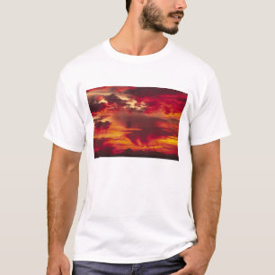 北米,アメリカ,ワシントン州,シアトル。日の出 Tシャツ