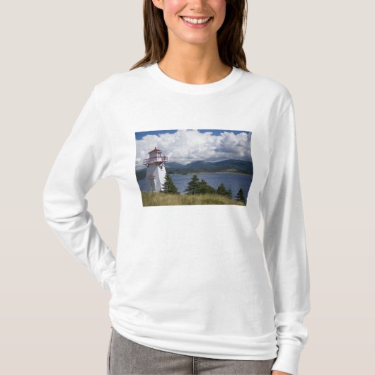 北米, カナダ, ニューファンドランド島 2 Tシャツ (正面)