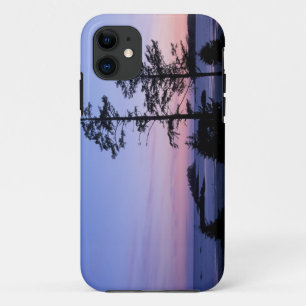 北米、カナダ、バンクーバー島、樹木 iPhone 11 ケース
