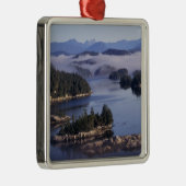 北米、カナダ、ブリティッシュコロンビア、ジョンソン メタルオーナメント (右)