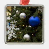 北米.ツリー上のクリスマスの装飾。 メタルオーナメント (正面)