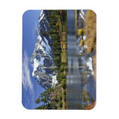 北米, ワシントン州, カスケード山脈。シュクサン山 マグネット (縦)