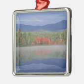 北米、米国、NH、秋反射 メタルオーナメント (左)