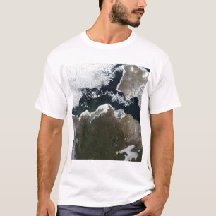 北西カナダの衛星眺め Tシャツ