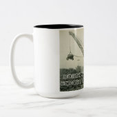 北西クレーン及びシヨベル運転士 ツートーンマグカップ (左)