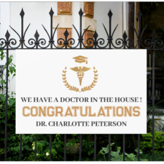 医ユニーク医学校卒業 横断幕