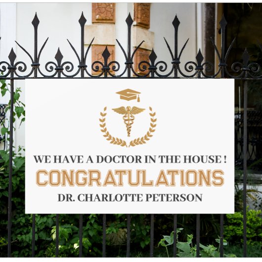 医ユニーク医学校卒業 横断幕