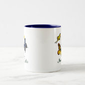 医学のコーダーの蝶 ツートーンマグカップ (中央)