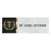 医学の職員-白い大理石、黒及び金ゴールド 名札 (正面)