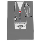 医学校卒業中抱き枕 ミディアムペーパーバッグ (裏面)