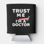 医学生おもしろいが私を信頼して医者に近い 缶クーラー (裏面)