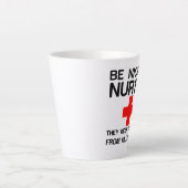 医師のナースに優しい カフェラテマグ (正面)