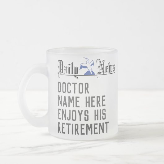 医師の退職手当 フロストグラスマグカップ (左)