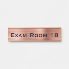 医師事務所の歯科医師試験室のドアの看板 サインプレート