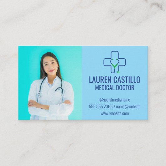 医師 | 病院健康ロゴ 名刺 (正面)