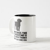 医最高の薬ドードルサービス犬11oz.マグ ツートーンマグカップ (正面左)