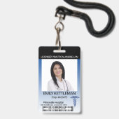 医療現場の写真バッジ – ダークブルー バッジ (正面（ネックストラップ付）)