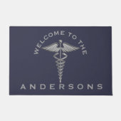 医療用シンボルカスタムの色のパーソナライズされた歓迎 ドアマット (正面)