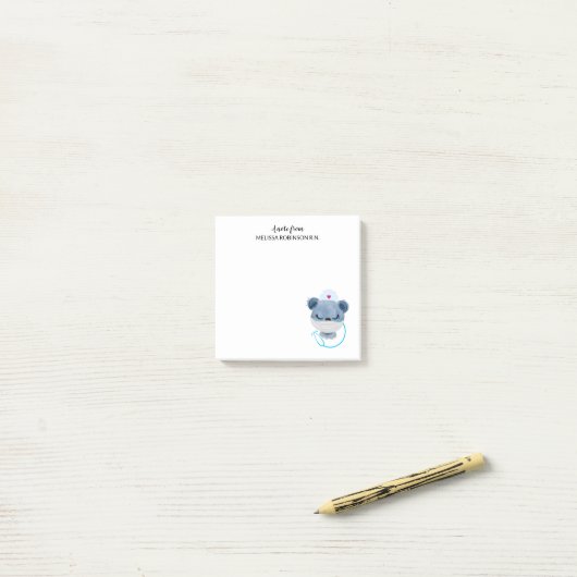 医療用マスクを着たかわいいクマナース|過去記事 ポストイット (デスク上)