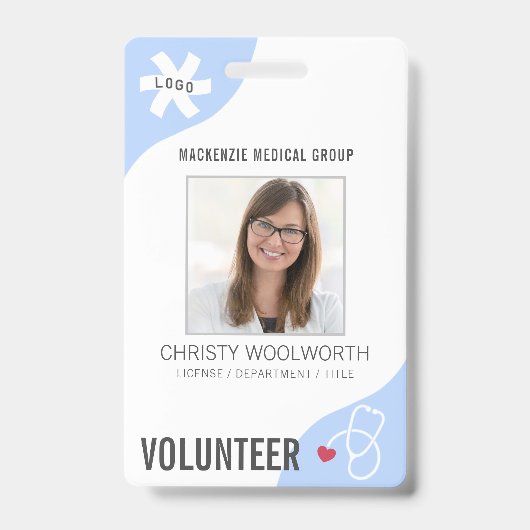 医療用聴診器 編集可能な青色 ボランティア バッジ (正面)