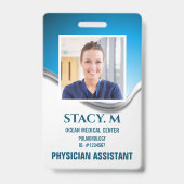 医療病院の従業員名写真ID バッジ (正面)