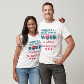 医療社会人の仕事はハート Tシャツ (ユニセックス)