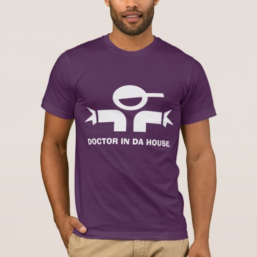 医者のための面白いTシャツ Tシャツ (正面)