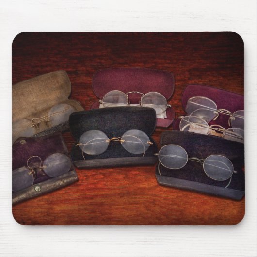 医者-検眼医- Opticalsの配列 マウスパッド (正面)