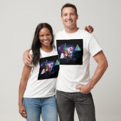 匿名のピラミッド色 Tシャツ (ユニセックス)