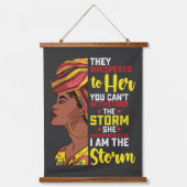 十二番目の私は嵐メラニンブラック女の子 吊り下げ型タペストリー (正面)