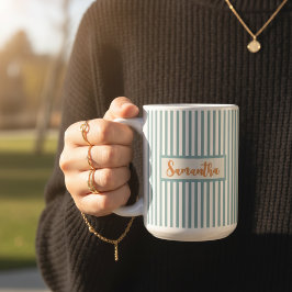 十代の女性へのギフトに最適な名入れストライプマグ コーヒーマグカップ