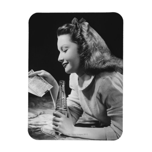 十代の少女 マグネット (縦)