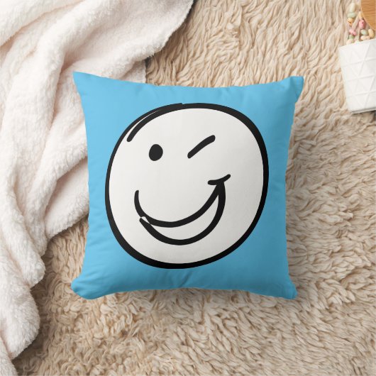 十代の若者たちのまばたきの顔の枕 クッション (ブランケット)