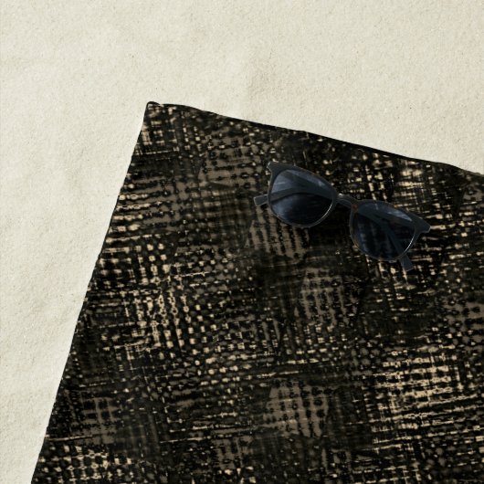 十字型のスクラッチまたはダークブラウンの立方体を含む正方形 ビーチタオル (インサイチュ)