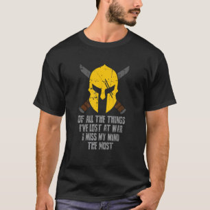 十字形のナイフを持つスパルタンのヘルメット – 軍隊ヴェート Tシャツ