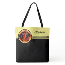 十字架に乗るカトリック宗教の聖なる三位一体イエス