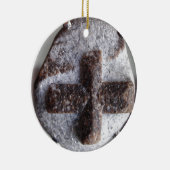 十字石、完全な水晶交差 セラミックオーナメント (右)