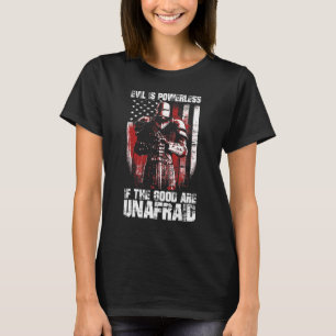 十字軍の善は恐れない戦い悪の騎士T Tシャツ