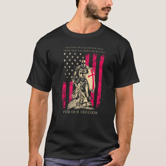 十字軍の騎士テンプラール戦士の神のアメリカ国旗 Tシャツ (正面)