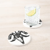 十字(黒)が付いている悪魔的なヤギの頭部 コースター (側面)