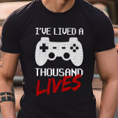 千の人生を生きてきたゲーマー トライブレンドTシャツ
