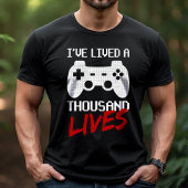 千の人生を生きてきたゲーマー トライブレンドTシャツ