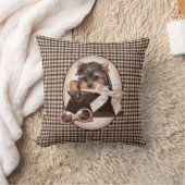 千鳥格子のなヨークシャーテリアの子犬 クッション (ブランケット)