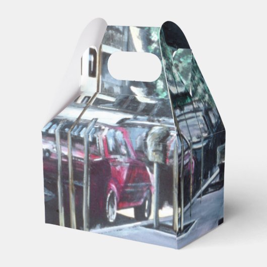 午前中の太陽に保護される フェイバーボックス (裏面サイド)