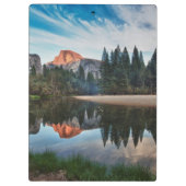 半分のドームおよびMerced クリップボード (裏面)