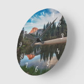 半分のドームおよびMerced ラウンド壁時計 (傾斜)