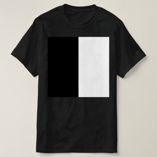 半分白半分黒、半分黒半分白 Tシャツ (デザイン正面)