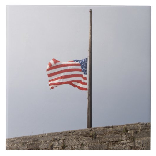 半旗の米国旗 (USA) タイル (正面)
