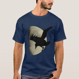 半月と飛ぶワタリガラス・カラスのシルエット Tシャツ